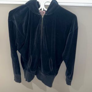 Juicy sweater, size medium